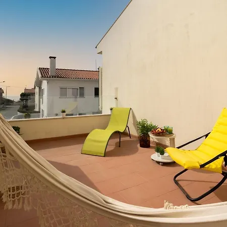 Spacious Modern Beach House - Esposende Holiday home Braga